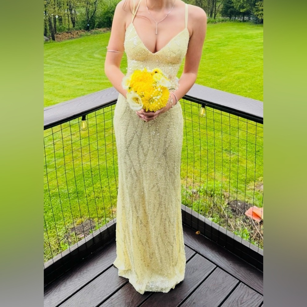 Elegant Yellow Beaded Prom Dress